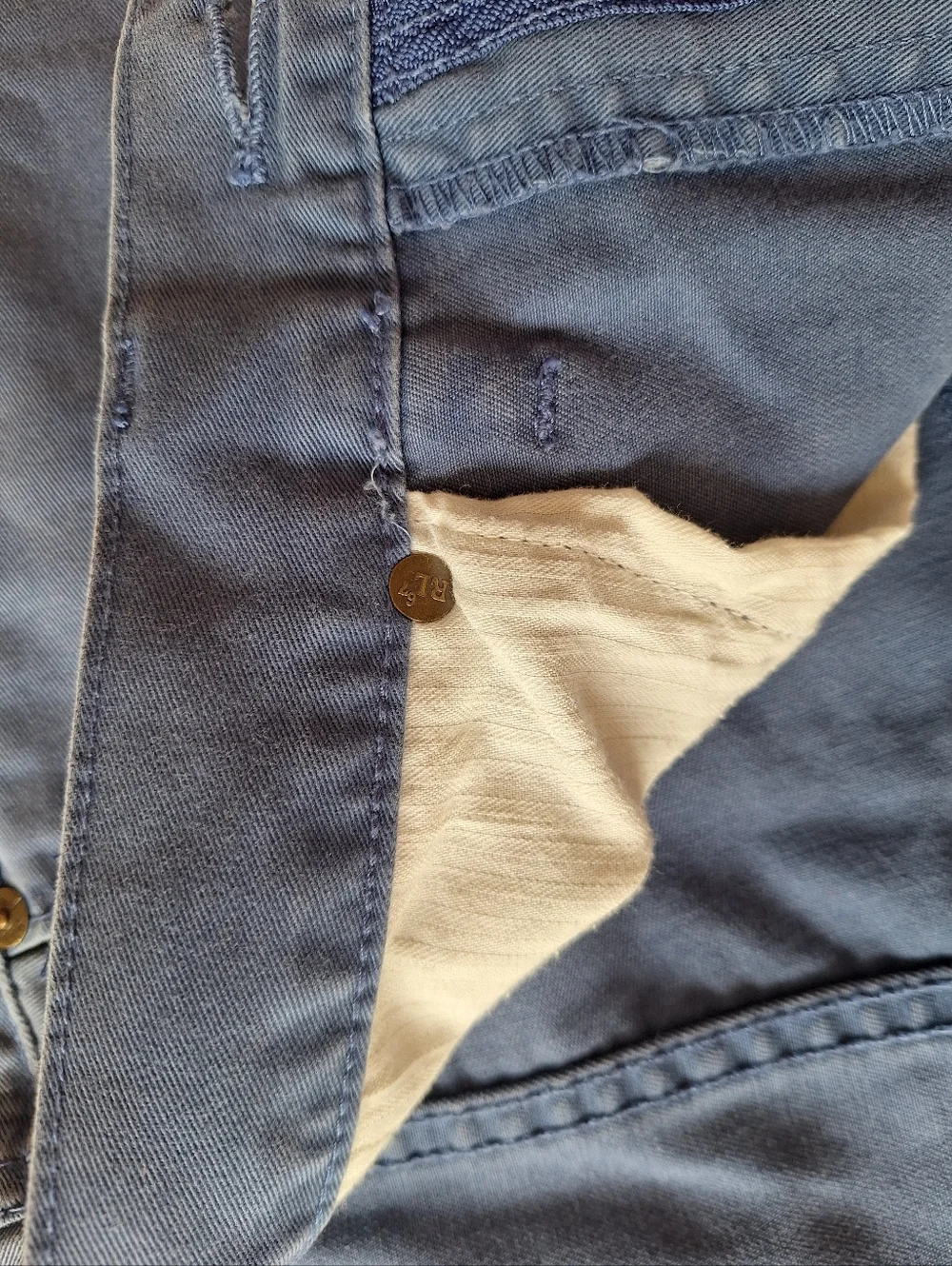 Polo Ralph Lauren Men’s Chino Pants Sun-Faded Blue Size 36x32 (True to Size)